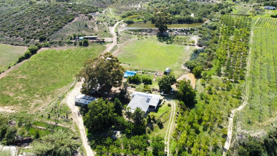 5 Bedroom Property for Sale in Ladismith Rural Western Cape